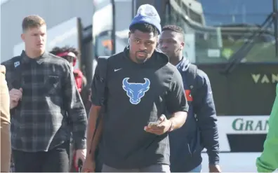  ?? JEFFREY T. BARNES/AP ?? Khalil Mack arrives for the game against the Bills, though he didn’t play for the second straight week.