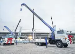  ?? ?? A truck-mounted crane uses new technology to enhance safety features, which Tadano Italthai believes will increase sales.