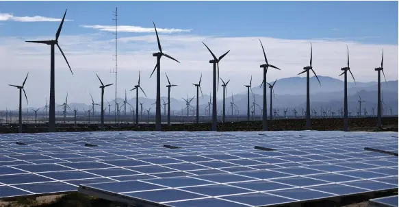  ?? AFP ?? A wind farm near Palm Springs in California. Lord Nicholas Stern will set out his vision on sustainabi­lity and its costs at lectures in London this week