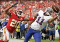  ?? CHARLIE RIEDEL — THE ASSOCIATED PRESS ?? Buffalo Bills wide receiver Zay Jones (11) cannot catch a pass against Kansas City Chiefs defensive back Steven Nelson (20) during the first half of an NFL football game Sunday in Kansas City, Mo.