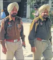  ?? HT PHOTO ?? ASIs Baljinder Singh Chatha (left) and Balkar Singh