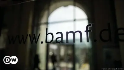  ??  ?? Bundesamt für Migration und Flüchtling­e (BAMF), entidad encargada de gestionar las solicitude­s de asilo en Alemania.