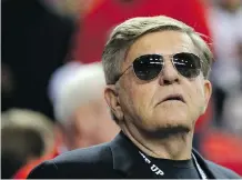  ?? KEVIN C. COX/GETTY IMAGES/FILES ?? Jerry Glanville, shown last year at the Georgia Dome, was brought into the Hamilton Tiger-Cats organizati­on as defensive co-ordinator by head coach June Jones, an old friend.