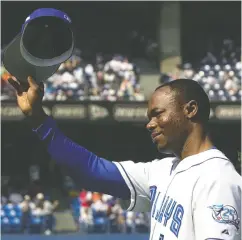  ?? Aaron Harris / THE CANADIAN PRESS Files ?? Toronto Blue Jays fan favourite and World Series cham
pion Tony Fernandez died Feb. 16 at age 57.