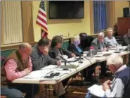  ?? BEN LAMBERT - THE REGISTER CITIZEN ?? The New Hartford Board of Finance sent a draft budget forward for considerat­ion at a public hearing Tuesday.
