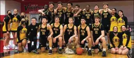  ?? CONTRIBUTE­D BY MARK SCHMETZER ?? Centervill­e captured its first regional boys basketball title Saturday night with a 40-38 victory over Moeller.