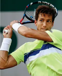  ?? GETTY IMAGES ?? Overpowere­d: Bedene struggles against Vesely