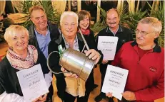  ?? FOTO: UM ?? Die Gießkanne ging diesmal an den Kleingarte­nverein Butterheid­e, auf den Plätzen folgten die Anlagen „Schöne Aussicht“und „Alfred Vissel“.