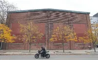  ?? RENÉ JOHNSTON TORONTO STAR FILE PHOTO ?? The heritage buildings at the Dominion Wheel and Foundries Company, at 153 Eastern Ave., are slated for demolition.