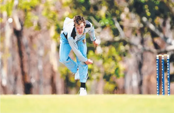  ?? Picture: ELISE DERWIN ?? Luke Robins, pictured bowling against the Western Grit last month, once again ripped apart the Northern Mavericks’ batting line-up yesterday