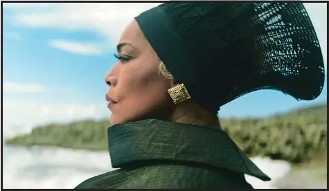  ?? ?? Angela Bassett, above, as Queen Ramonda in “Black Panther: Wakanda Forever.”