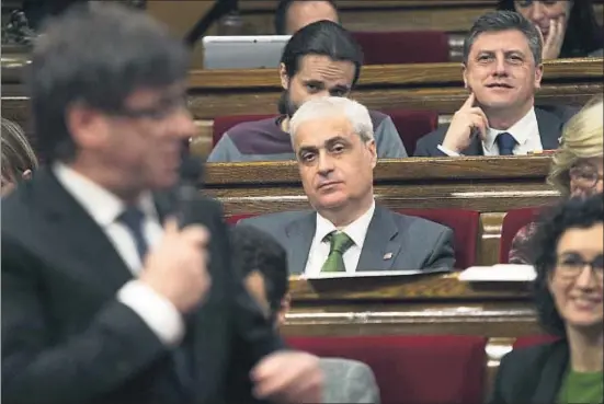  ?? XAVIER GÓMEZ ?? Germà Gordó, en su escaño del Parlament en la última sesión de control celebrada el miércoles