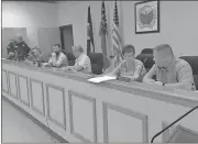  ?? Sean Williams / Standard Journal ?? The Aragon City Council gets down to business on Sept. 21 for their regular meeting, approving a number of items including their new health insurance provider.