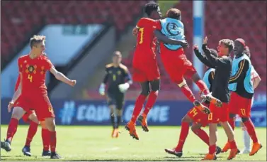  ??  ?? DERROTA. Bélgica remontó el tanto inicial de España y eliminó a la Rojita del Europeo Sub-17.