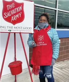  ?? (Special to The Commercial) ?? Trammell Howell, Pine Bluff Parent Teacher Organizati­on (PTO) president, and her group rang the bell at Walgreens on 28th Avenue on Nov. 19.