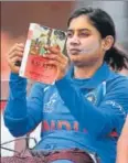  ?? GETTY IMAGES ?? Mithali Raj reads The Essential Rumi ahead of her innings during the ICC Women's World Cup 2017 match between South Africa and India.