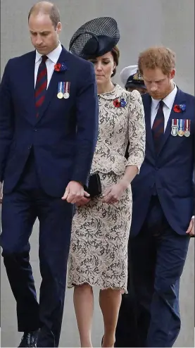  ??  ?? Royal respect: The Duke and Duchess of Cambridge with Prince Harry