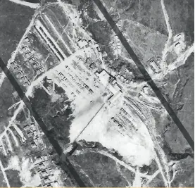  ??  ?? Above: An aerial view of the EBC Taurewa sawmill from 1937. Below: The Caterpilla­r 75 similar to the one that helped push the rail line into the Taurewa Forest. Photo: Caterpilla­r Gallery, Eric C. Orlemann.
