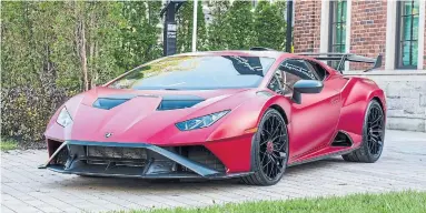  ?? KUNAL D’SOUZA PHOTOS ?? The Lamborghin­i Huracán STO is comprised mostly of carbon fibre and composite material.