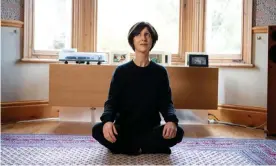  ?? Photograph: Richard Saker/The Guardian ?? Unwind yourself … Emma Beddington at home as she tries different types of rest.