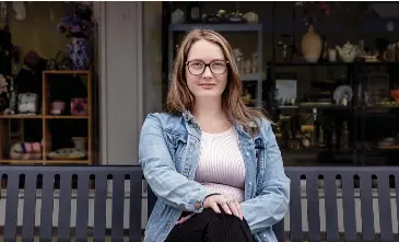 The mother and daughter on a mission to give back - PressReader