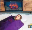  ??  ?? Infrared sauna blanket from Higher Dose.