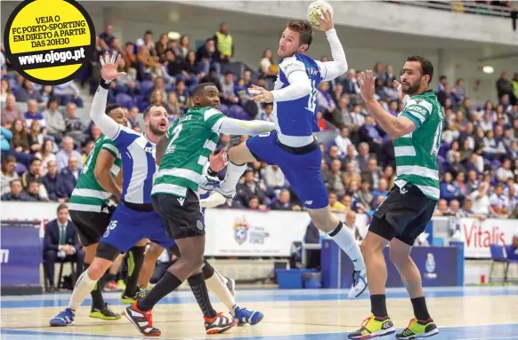  ??  ?? Na temporada passada o Sporting ganhou os dois jogos no Dragão Caixa