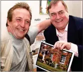  ?? ?? NO HARD FEELINGS: John Prescott agreed to pose with Gary, left, celebratin­g his scoop
