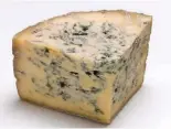  ??  ?? BELOW RIGHT Try Kentish Blue from Kingcott Dairy