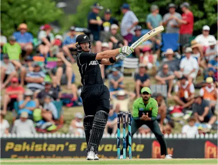  ?? GETTY IMAGES ?? New Zealand opener Martin Guptill targets the boundary against Pakistan at Nelson’s Saxton Oval yesterday.