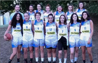  ??  ?? L’ équipe U18 féminines qui espère réaliser une bonne prestation”