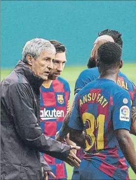  ?? FOTO: GETTY ?? Setién, durante una de las pausas de hidratació­n del Celta-Barça