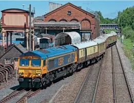  ?? JOHN TITLOW ?? Left: Class 66 No. 66737 Lesia brings the Belmond Pullman charter off the main line and on to Severn Valley metals at Kiddermins­ter on June 5.
