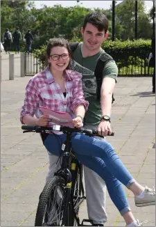  ?? Photos by Domnick Walsh ?? Mercy Mounthawk Tralee Leaving Cert students Jack Linnane and Eabha McCarthy setting the bar high for post-exam joy last wee.