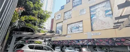  ?? FLOR LAYEDRA TORRES / EXPRESO ?? Competenci­a. El Municipio de Guayaquil sostiene que el espacio es de responsabi­lidad del Banco Central.