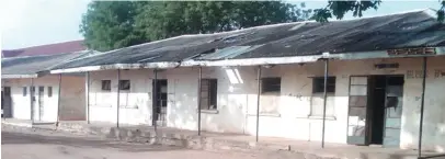  ??  ?? Dilapidate­d classrooms in one of the secondary schools