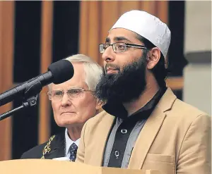  ?? Picture: Kim Cessford. ?? Imam Hamza gives his address to mourners gathered in City Square.