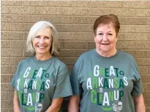  ?? The Sentinel-Record/John Anderson ?? ■ Cindy Sacker and Virginia Paxton, members of the Diamondhea­d community, participat­ed in a cleanup day at Diamondhea­d on Oct. 2 in partnershi­p with #keepARbeau­tiful.