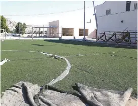  ?? BRENDA ALCALÁ ?? Canchas deportivas en mal estado.