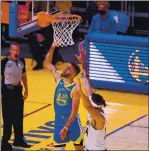  ??  ?? The Warriors’ Stephen Curry needed 19 points to surpass Wilt Chaimberla­in and got 21 points in the first quarter at Chase Center.