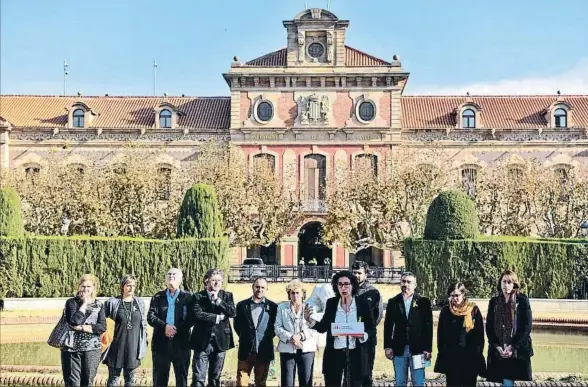  ?? ÀLEX GARCIA ?? ERC presentó ayer ante el Parlament su pacto con escisiones del PSC (Avancem y Moviment d’Esquerres) y de Unió (Demòcrates de Catalunya)