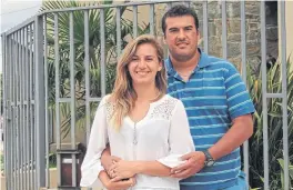  ?? Gza. familia arce ?? Pedro Martín Arce con su mujer, Verónica García