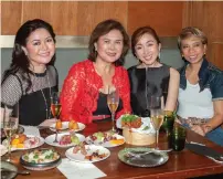  ?? ?? VIP. Carla del Prado, Mariquita Yeung, Oro China chief operating officer Jennifer Ty and Loida Montesclar­os.