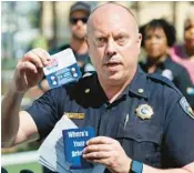  ?? SOUTH FLORIDA SUN SENTINEL AMY BETH BENNETT/ ?? Fort Lauderdale Police Major Bill Schultz speaks about preparatio­ns for the Spring Break season at Las Olas Oceanside Park on Fort Lauderdale beach on Friday.