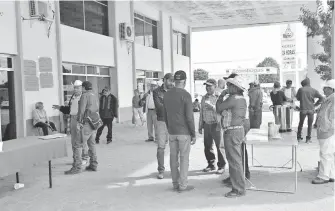  ?? /ANTONIO MELÉNDEZ. ?? El Frente Campesino en Defensa del Agua y la Tierra logró algunos acuerdos con la Conagua para revisar diversas irregulari­dades