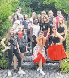  ?? FOTO: PRESSEARBE­IT RS BAD WALDSEE ?? Tanzen war eines der Angebote der Aktivtage an der Realschule Bad Waldsee.