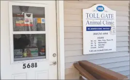  ?? Emily M. Olson / Hearst Connecticu­t Media / ?? Toll Gate Animal Clinic, which is located at Tail Waggers kennel and pet day care in Litchfield, closed on Monday. Customers who arrived for appointmen­ts found the door locked and a statement from the owners on Facebook about the closure. The kennel and day care are still open.