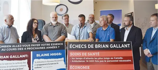  ??  ?? Dix candidats francophon­es du nord et du sud-est de la province se sont réunis à Shippagan, jeudi. - Acadie Nouvelle: David Caron