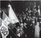  ??  ?? 1935: Fackelzug von rund 100.000 Amtswalter­n der Vaterländi­schen Front in Wien