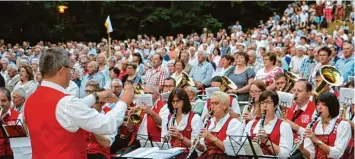  ??  ?? Der Himmelfahr­tstag ist im bekannten Wallfahrts­ort Maria Vesperbild Jahr für Jahr auch ein ganz besonderes musikalisc­hes Er eignis.